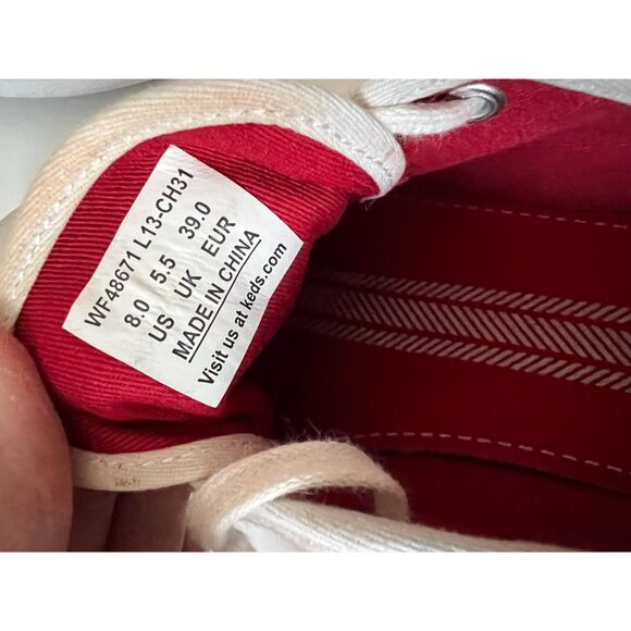 Keds low top canvas lace up sneakers with red trim. Size 8. - Picture 9 of 9